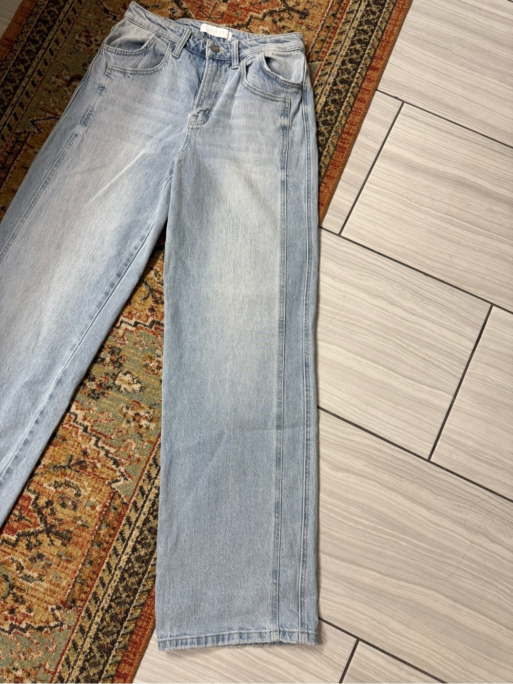 Vervet light wash wide leg jeans - Picture 2 of 7